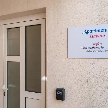 Apartment Isabora